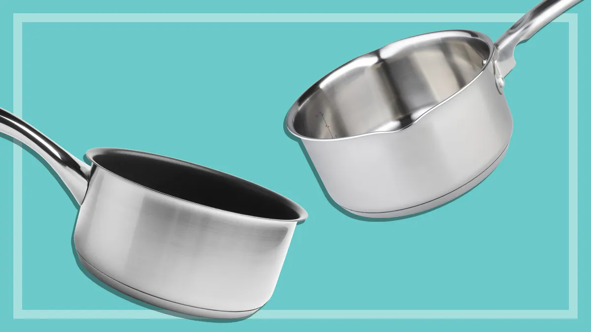 two differently priced saucepans